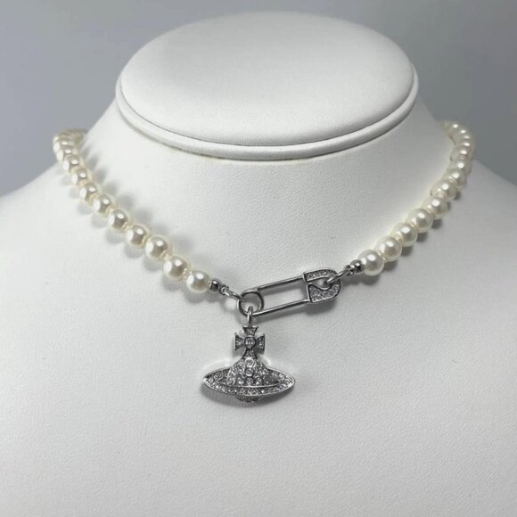 White Pearl Safety Pin Clip Charm Silver Necklace Choker Chain - Picture 1 of 3